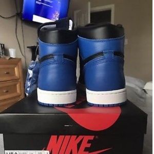 Retro Royal Jordan 1s